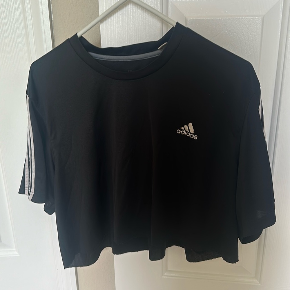 Cropped Adidas Top